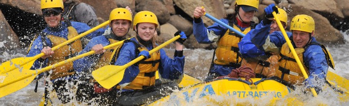 Rafting for Beginners: Info & Tips to Prepare for Your First Raft Trip Rafting for Beginners: Info & Tips to Prepare for Your First Raft Trip